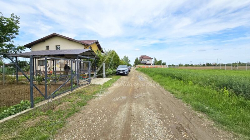 Bolintin Deal, teren intravilan in zona rezidentiala, la 1 km de A0 si A1.