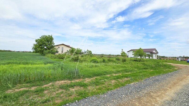 Bolintin Deal, teren intravilan in zona rezidentiala, la 1 km de A0 si A1.